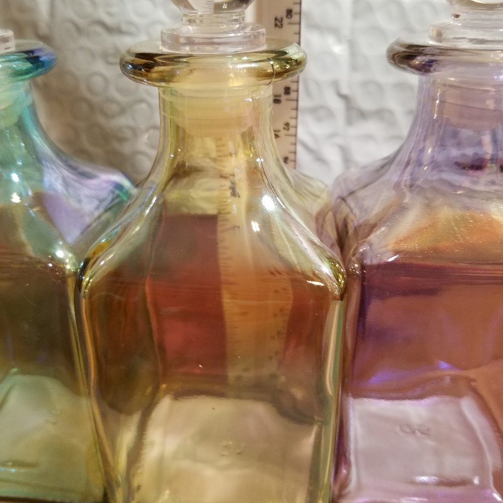 Beautiful colorful glass bottles with lids
3 bott - Picture 3 of 11